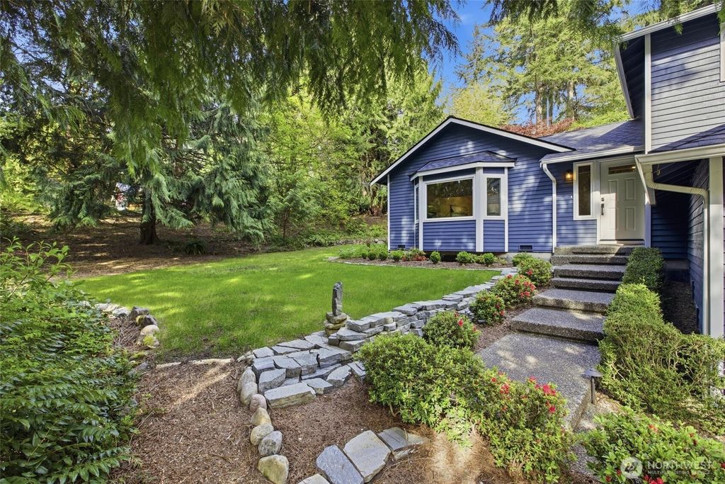 Photo of 22731 95th Avenue SE, Woodinville, WA 98077 (MLS # 2519915)