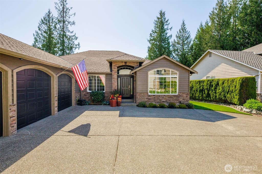 Photo of 17806 Oxford Drive, Arlington, WA 98223 (MLS # 2534880)