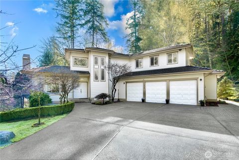 Photo of 17955 SE 60th Street, Bellevue, WA 98006 (MLS # 2438534)