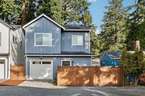 Photo of 13715 Stone Avenue N, Seattle, WA 98133 (MLS # 2595974)
