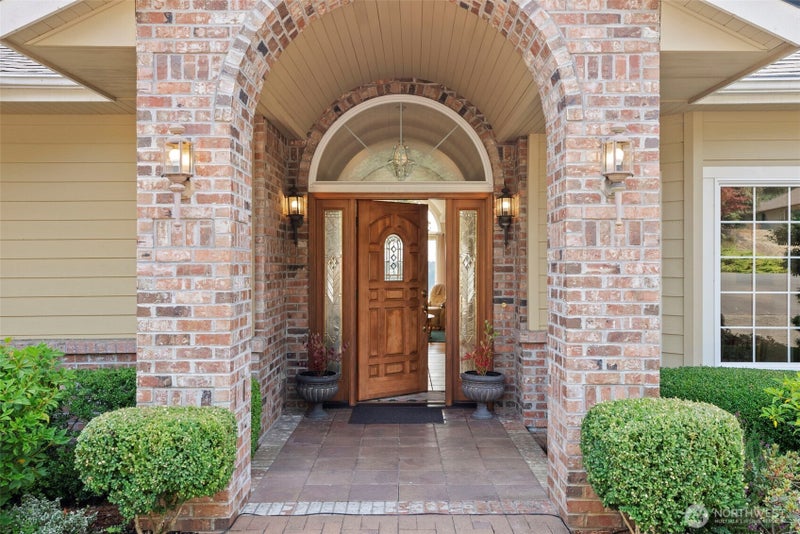30 SE Dawnview Crest