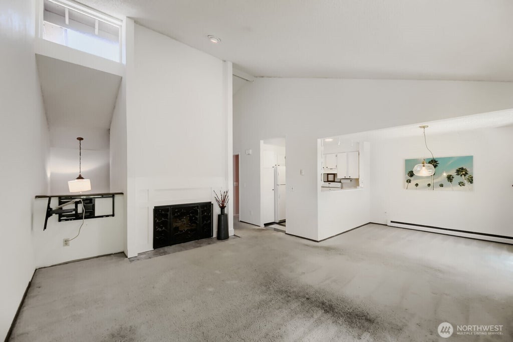 Photo of 14615 NE 35th Street #K4, Bellevue, WA 98007 (MLS # 2542279)