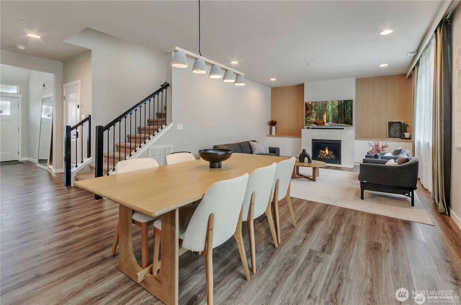 10610 130th Street E