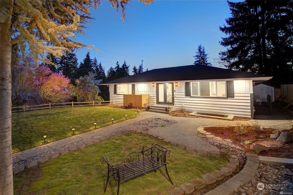 Photo of 22726 90th Avenue W, Edmonds, WA 98026 (MLS # 2199386)
