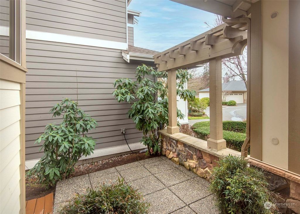 Photo of 6751 Waterton Circle, Mukilteo, WA 98275 (MLS # 2204873)