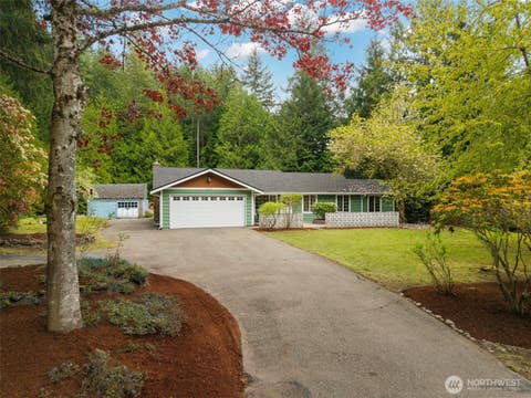 Photo of 623 Foster Lane NE, Bremerton, WA 98311 (MLS # 2501192)