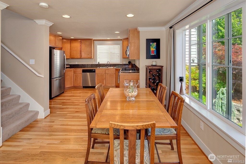 Photo of 213 15th Avenue, Seattle, WA 98122 (MLS # 2472003)