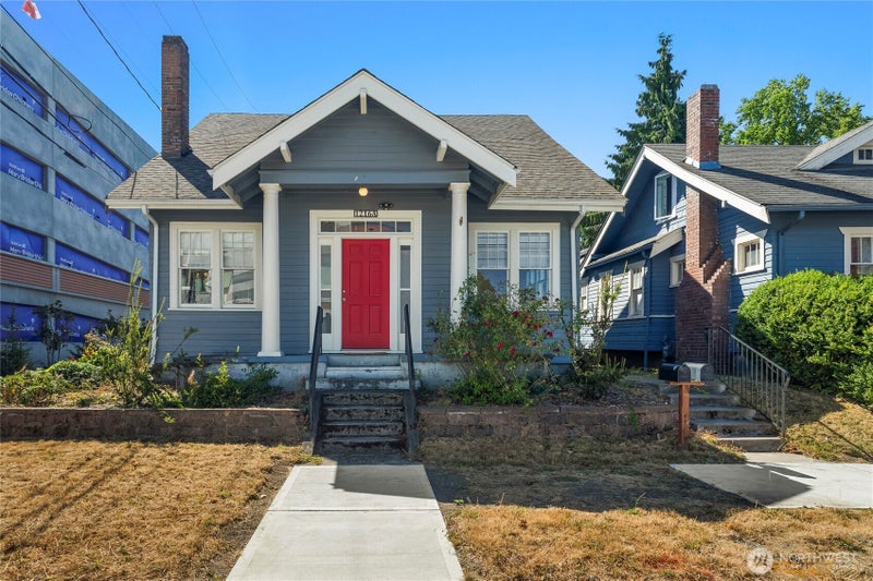 1216 S 4th Street
