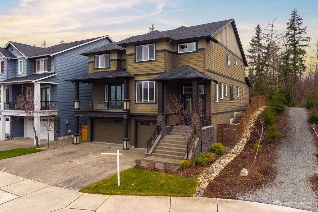 Photo of 13813 187th Avenue Ct E, Bonney Lake, WA 98391 (MLS # 2467607)