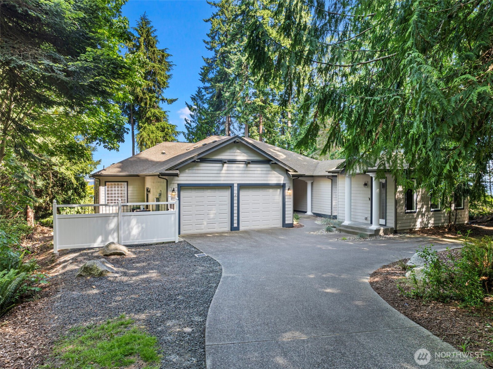 552 Tala Shore Drive