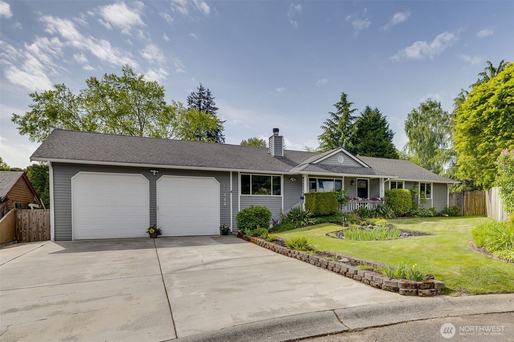 Photo of 312 100th Drive SE, Lake Stevens, WA 98258 (MLS # 2375321)