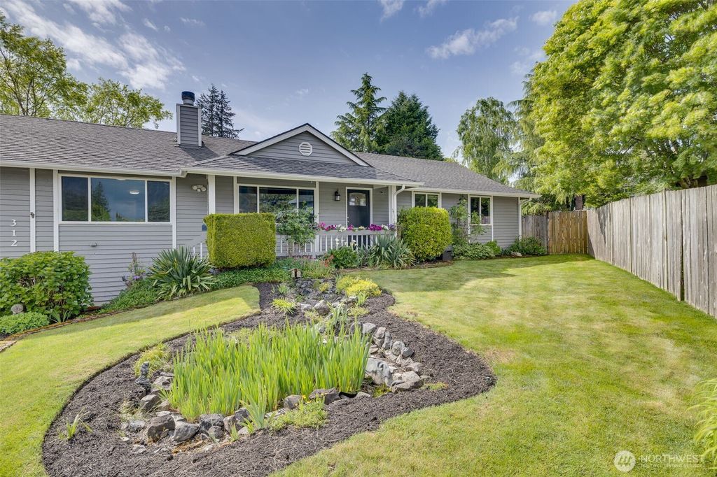 Photo of 312 100th Drive SE, Lake Stevens, WA 98258 (MLS # 2375321)