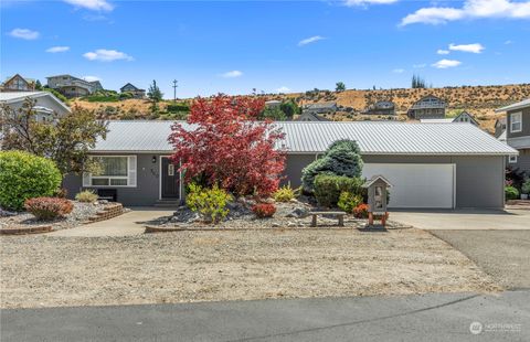 Photo of 300 Lake Front Road, Orondo, WA 98843 (MLS # 2274387)