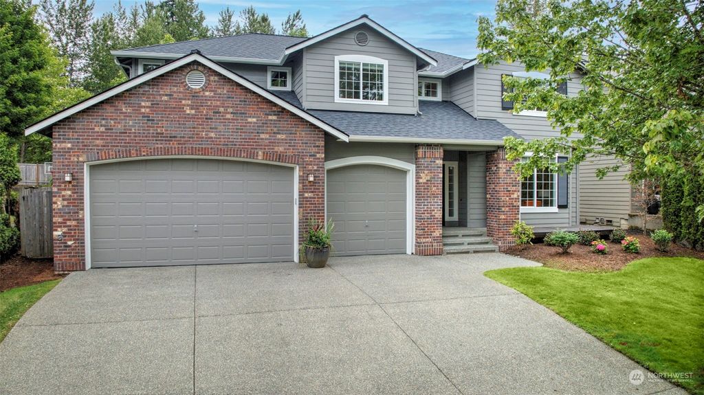 Photo of 24917 NE 1st Place, Sammamish, WA 98074 (MLS # 2125326)