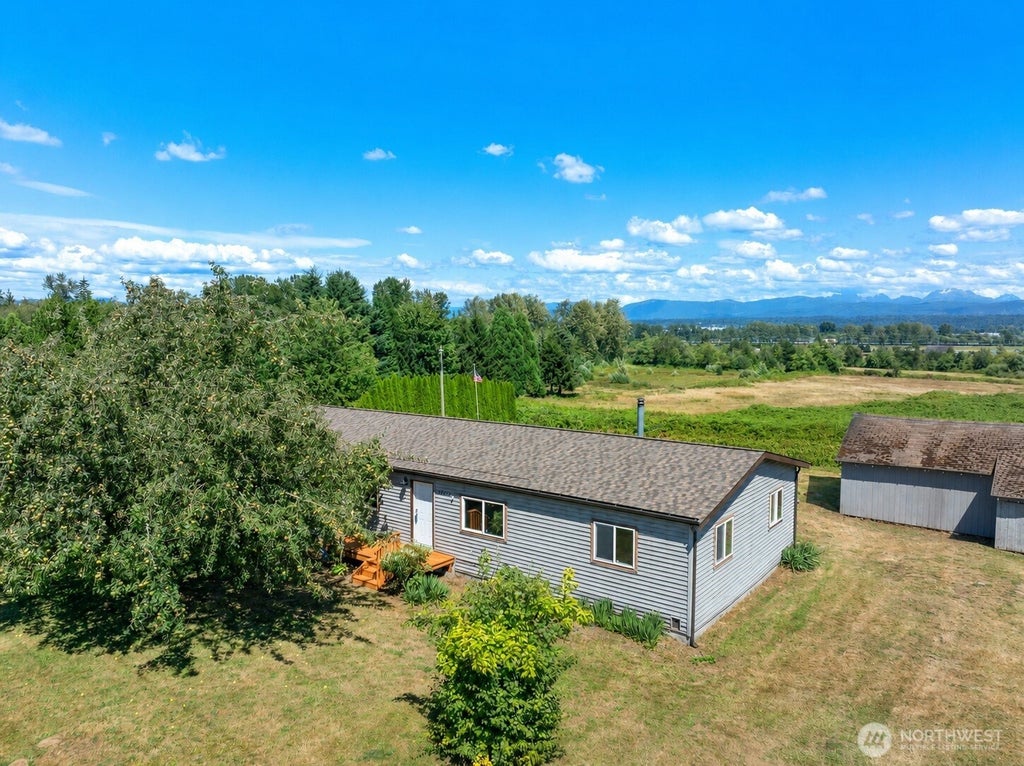 Photo of 15613 11th Avenue NE, Arlington, WA 98223 (MLS # 2542638)