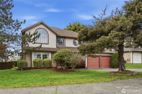 Photo of 21049 103rd Sve SE Ave, Kent, WA 98031 (MLS # 2511501)
