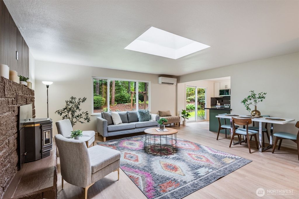 Photo of 30 E Restful Road, Grapeview, WA 98546 (MLS # 2463892)