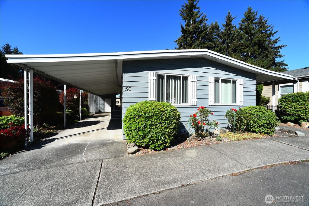 Photo of 2500 S 370th Street #50, Federal Way, WA 98003 (MLS # 2583811)