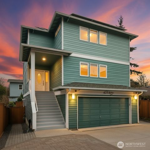 Photo of 4258 N Whitman Ave Ave, Seattle, WA 98103 (MLS # 2490696)