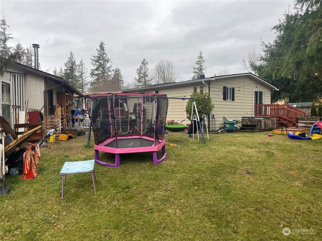 Photo of 504 1st Avenue W, Gold Bar, WA 98251 (MLS # 2036988)