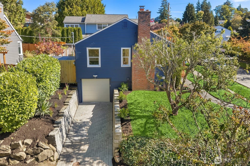 Photo of 3022 W Smith Street, Seattle, WA 98199 (MLS # 2587582)
