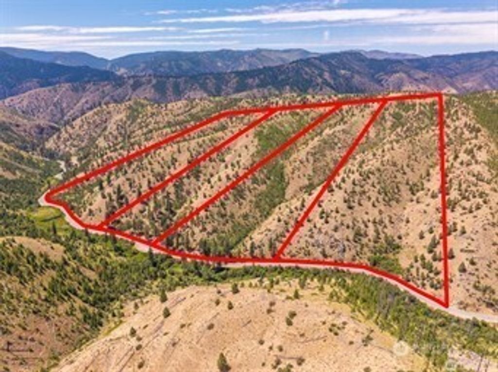 Photo of 2 Lot Mud Creek Road, Entiat, WA 98822 (MLS # 2492785)