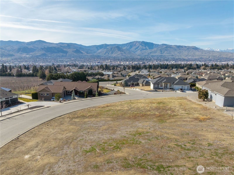 968 Briarwood Drive
