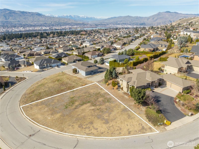 968 Briarwood Drive