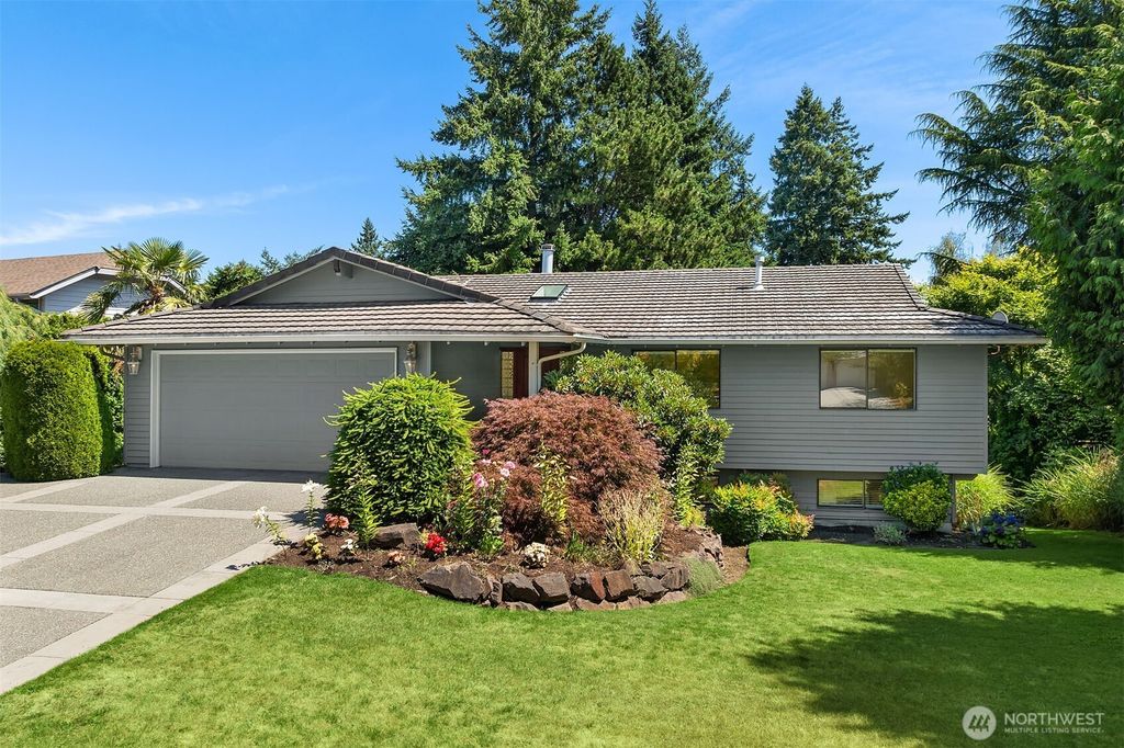 Photo of 4428 143rd Avenue SE, Bellevue, WA 98006 (MLS # 2407987)