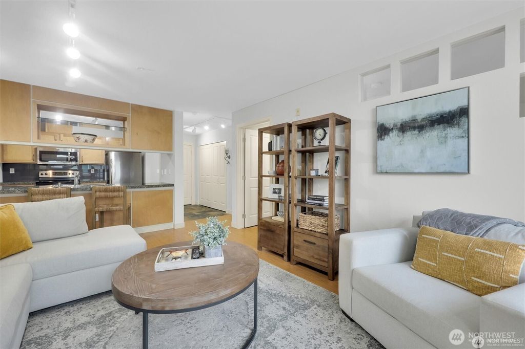 Photo of 300 110th Avenue NE #611, Bellevue, WA 98004 (MLS # 2430429)
