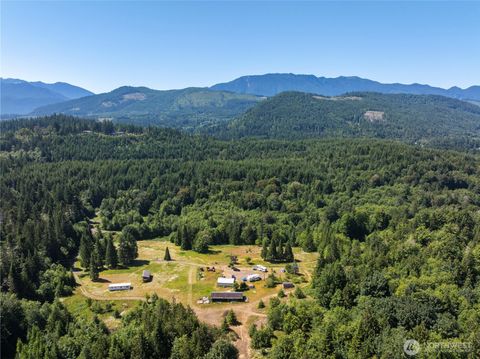 1048 Peters Road Port Angeles WA 98363