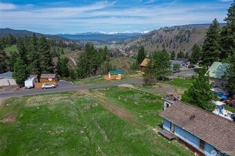 Photo of 490 Morrison Canyon Lane, Cle Elum, WA 98922 (MLS # 2595370)