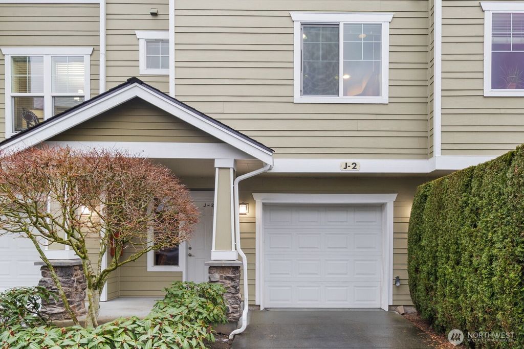 Photo of 15 164th Street SW #J2, Bothell, WA 98012 (MLS # 2474675)