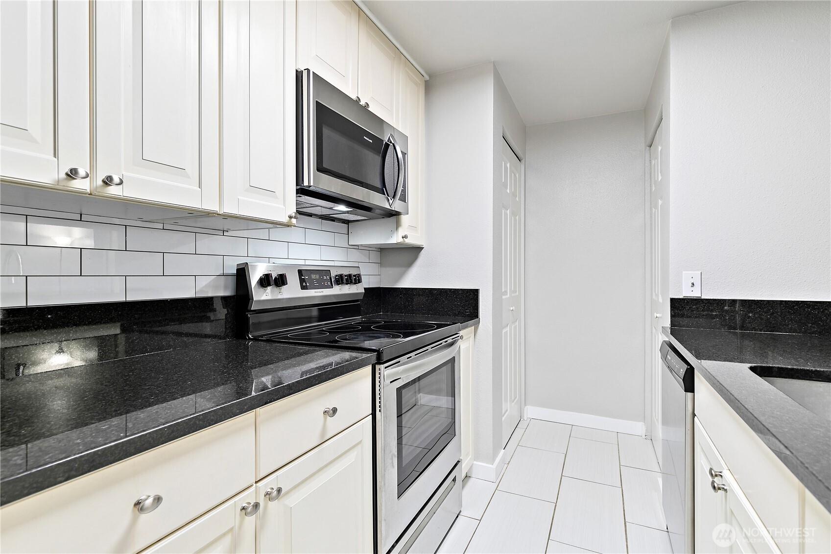 7453 Newcastle Golf Club Road M103