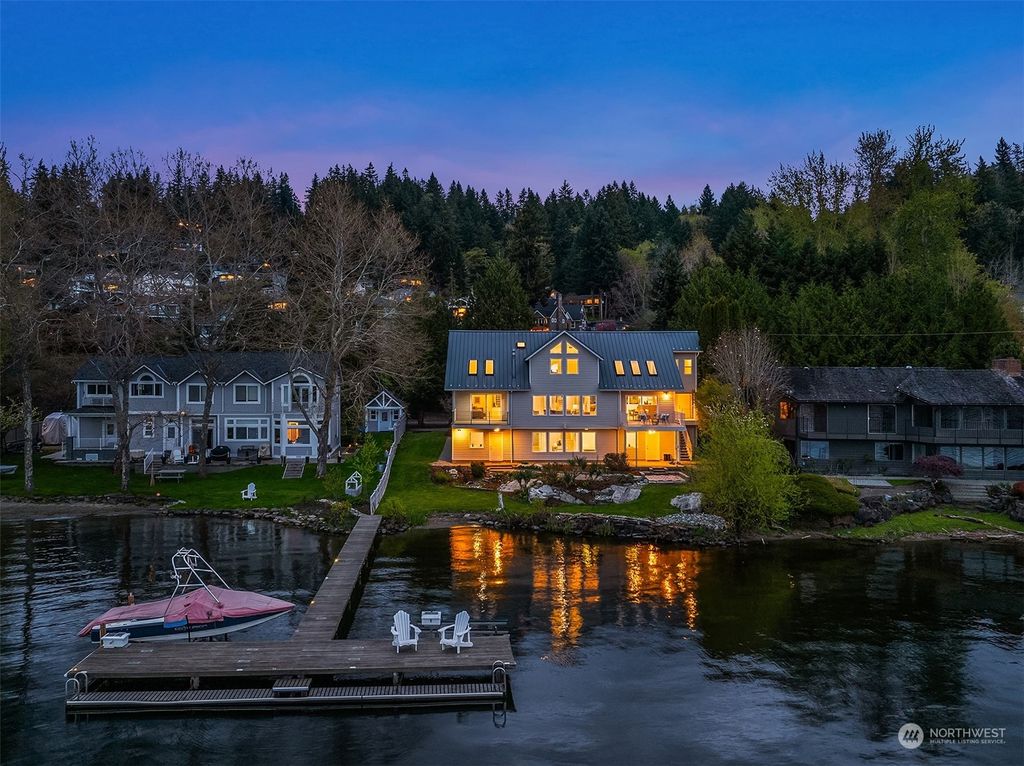 Photo of 3237 E Lake Sammamish Shore Lane, Sammamish, WA 98075 (MLS # 2234153)