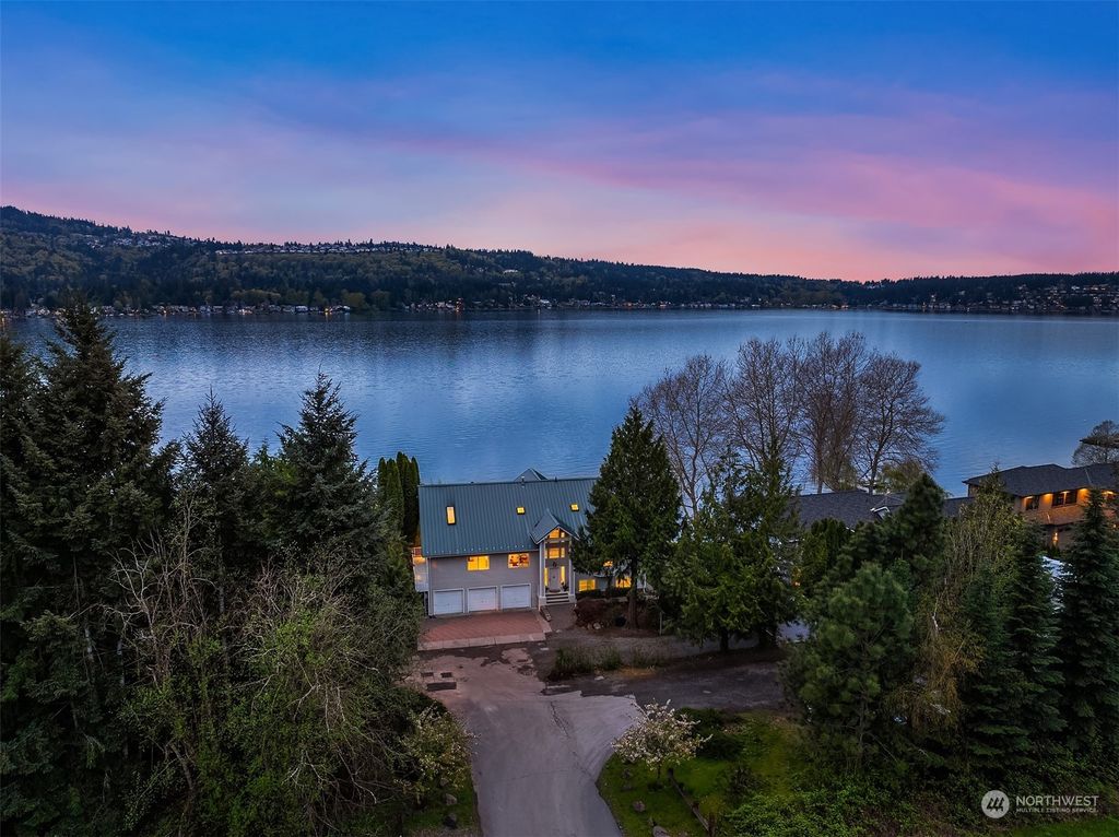 Photo of 3237 E Lake Sammamish Shore Lane, Sammamish, WA 98075 (MLS # 2234153)