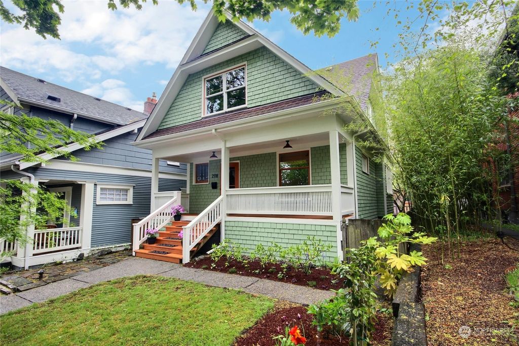 Photo of 2118 7th Avenue W, Seattle, WA 98119 (MLS # 2228578)