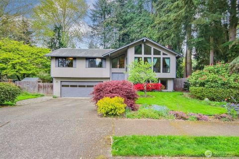 3607 25th Street SE Puyallup WA 98374