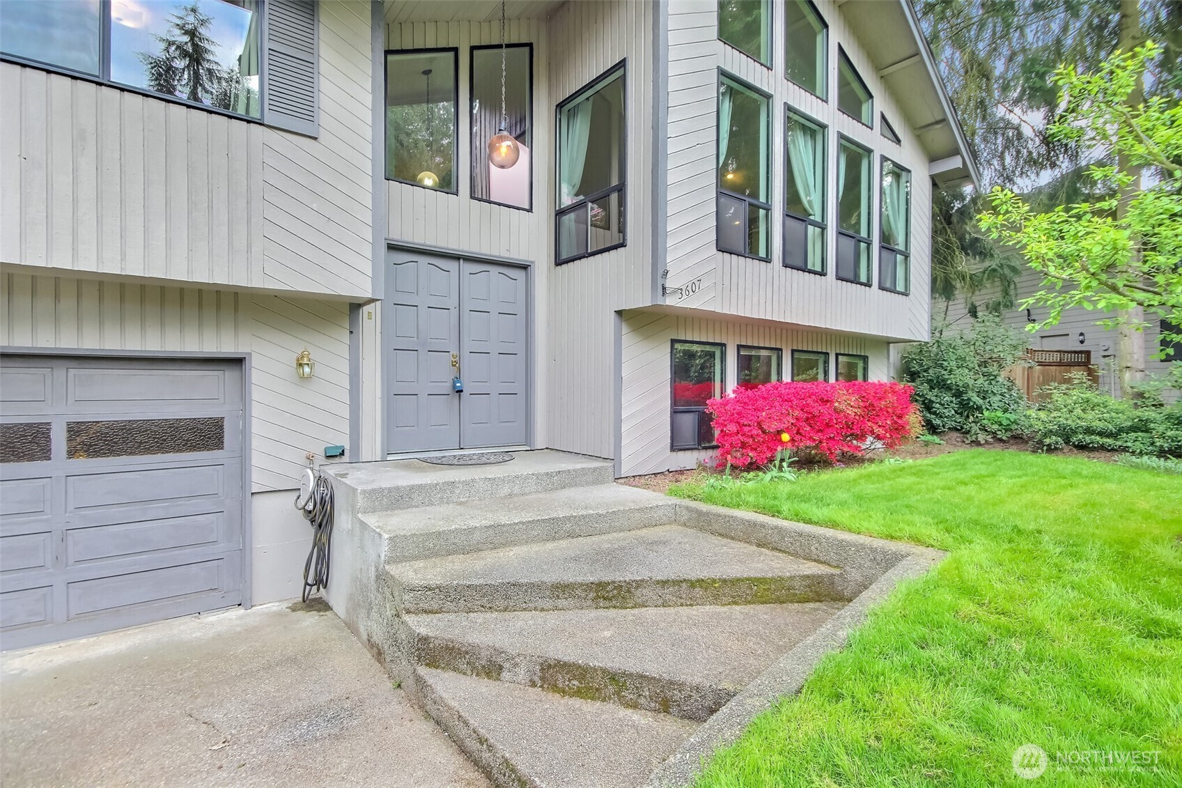 3607 25th Street SE