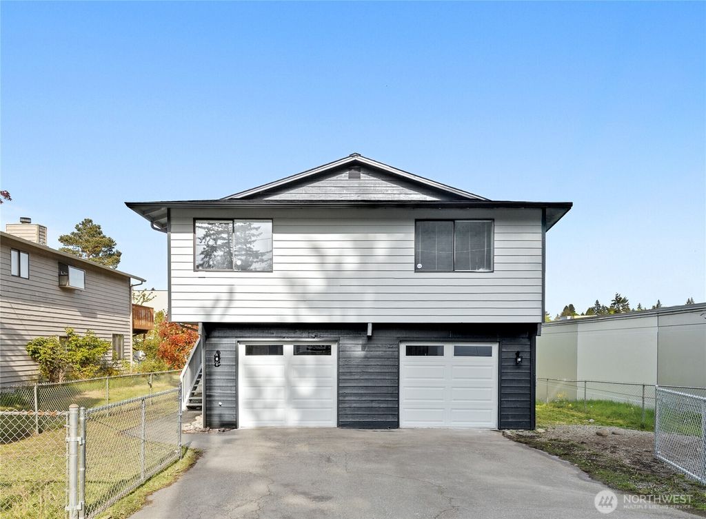 Photo of 13012 31st Avenue NE, Seattle, WA 98125 (MLS # 2369320)