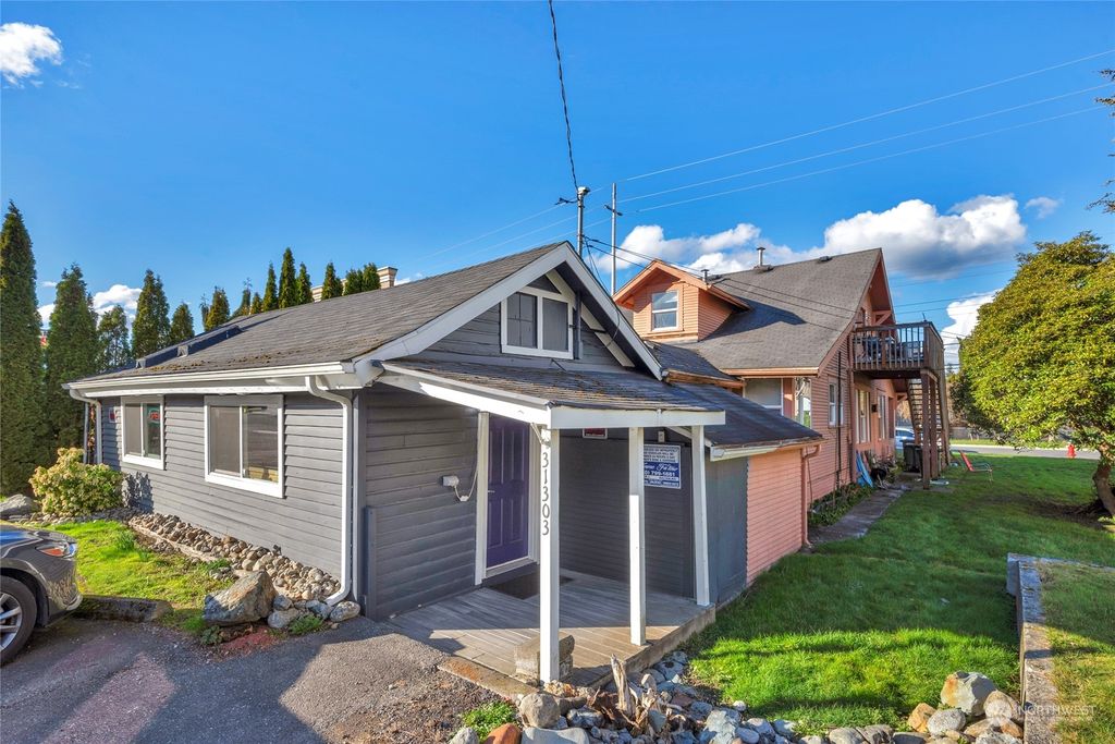 Photo of 616 Main Street, Sultan, WA 98294 (MLS # 2203165)