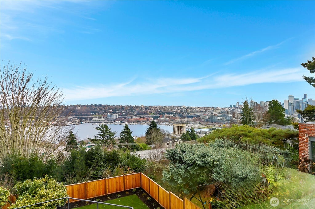 Photo of 1612 5th Avenue N, Seattle, WA 98109 (MLS # 2583859)