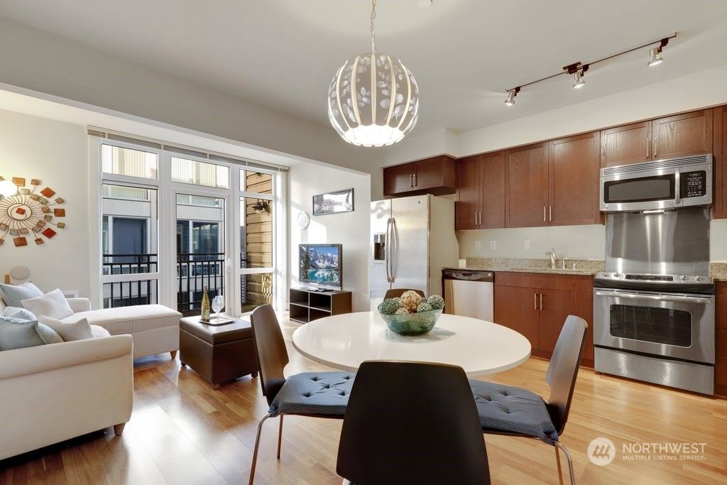 Photo of 699 John Street #710, Seattle, WA 98109 (MLS # 2026538)