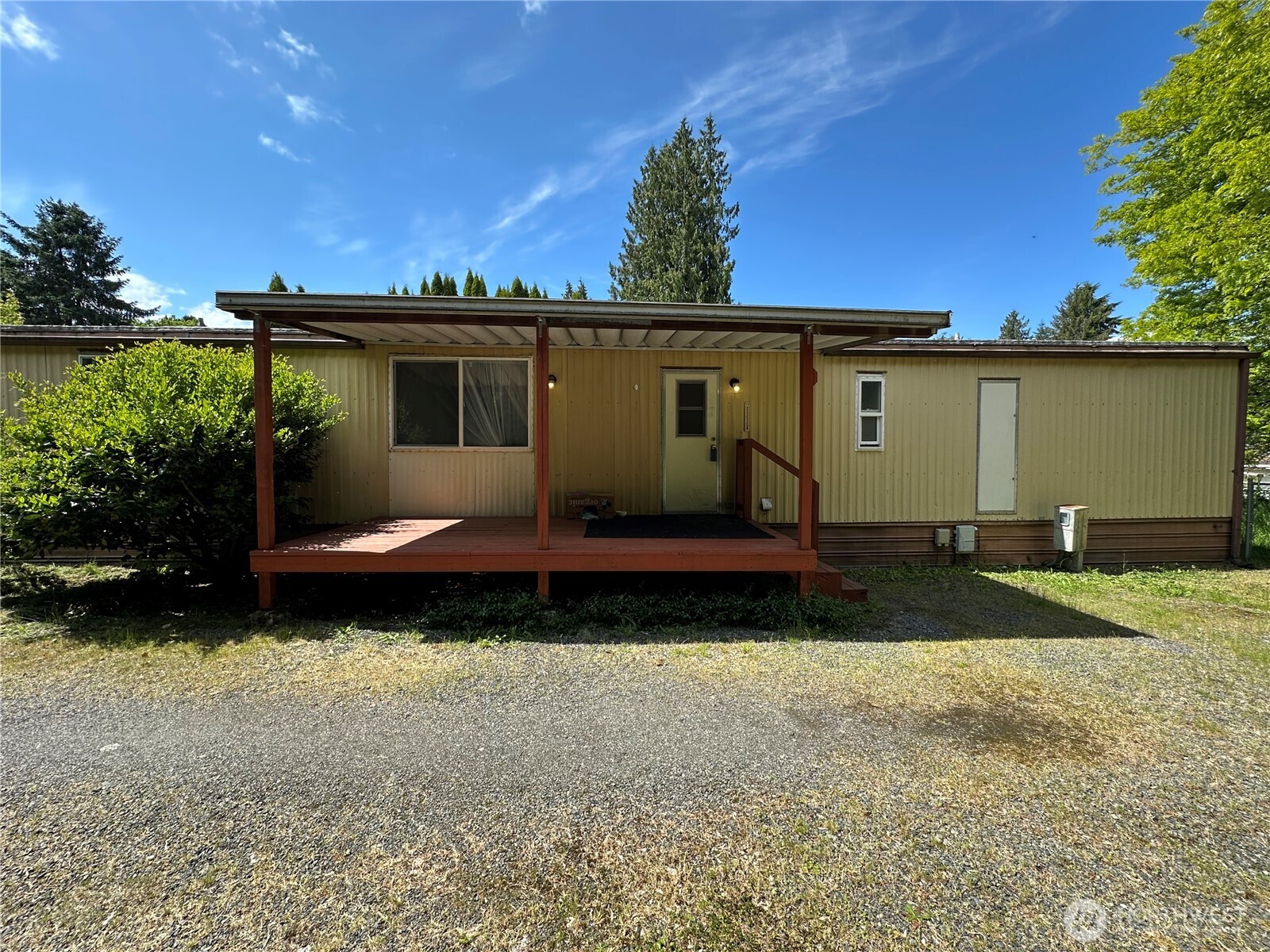 11615 Nisqually Park Loop SE