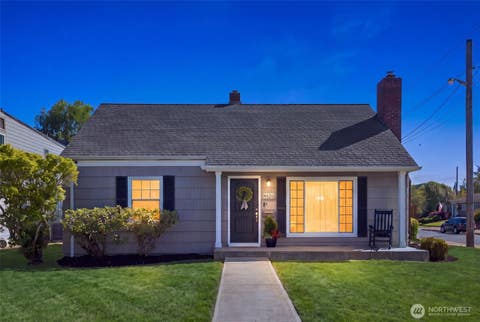 Photo of 4626 N 13th Street, Tacoma, WA 98406 (MLS # 2572066)