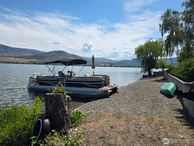 33524 Hwy 97 B