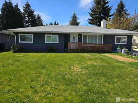 Photo of 7826 Rainier Drive #A, Everett, WA 98203 (MLS # 2525588)