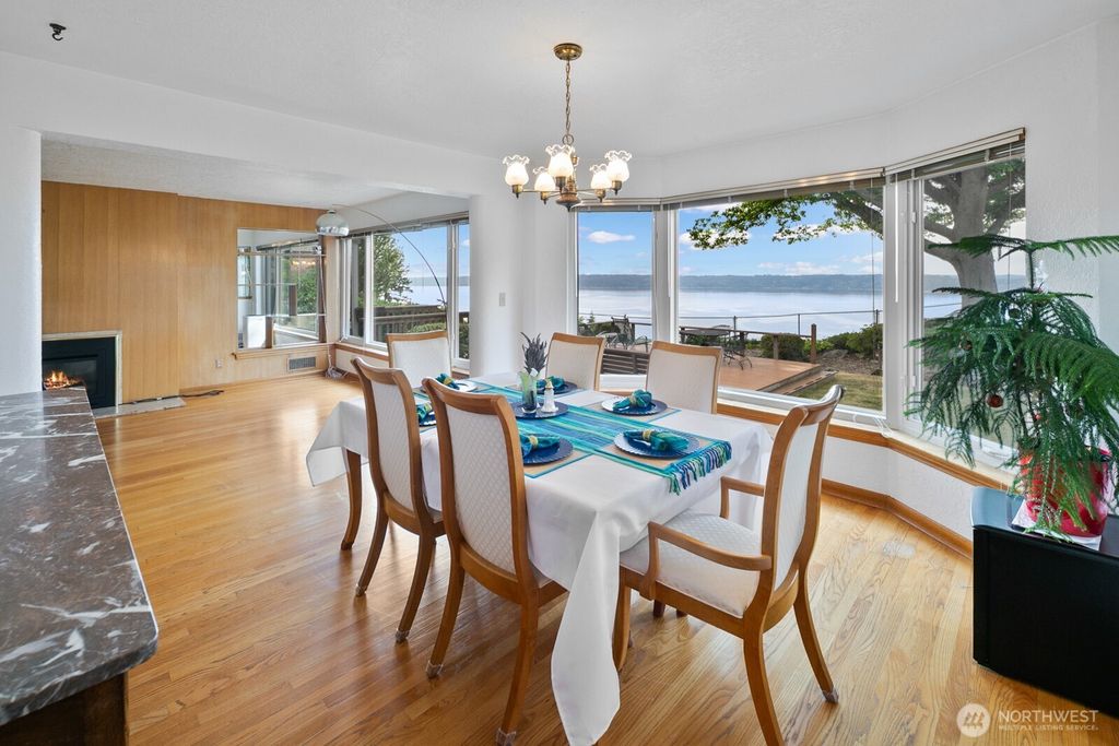 Photo of 10445 Marine View Drive SW, Seattle, WA 98146 (MLS # 2456180)