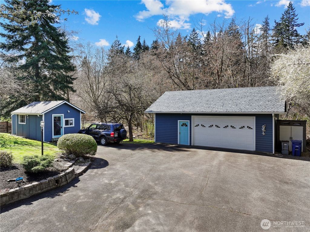 Photo of 23022 7th Avenue SE, Bothell, WA 98021 (MLS # 2496204)