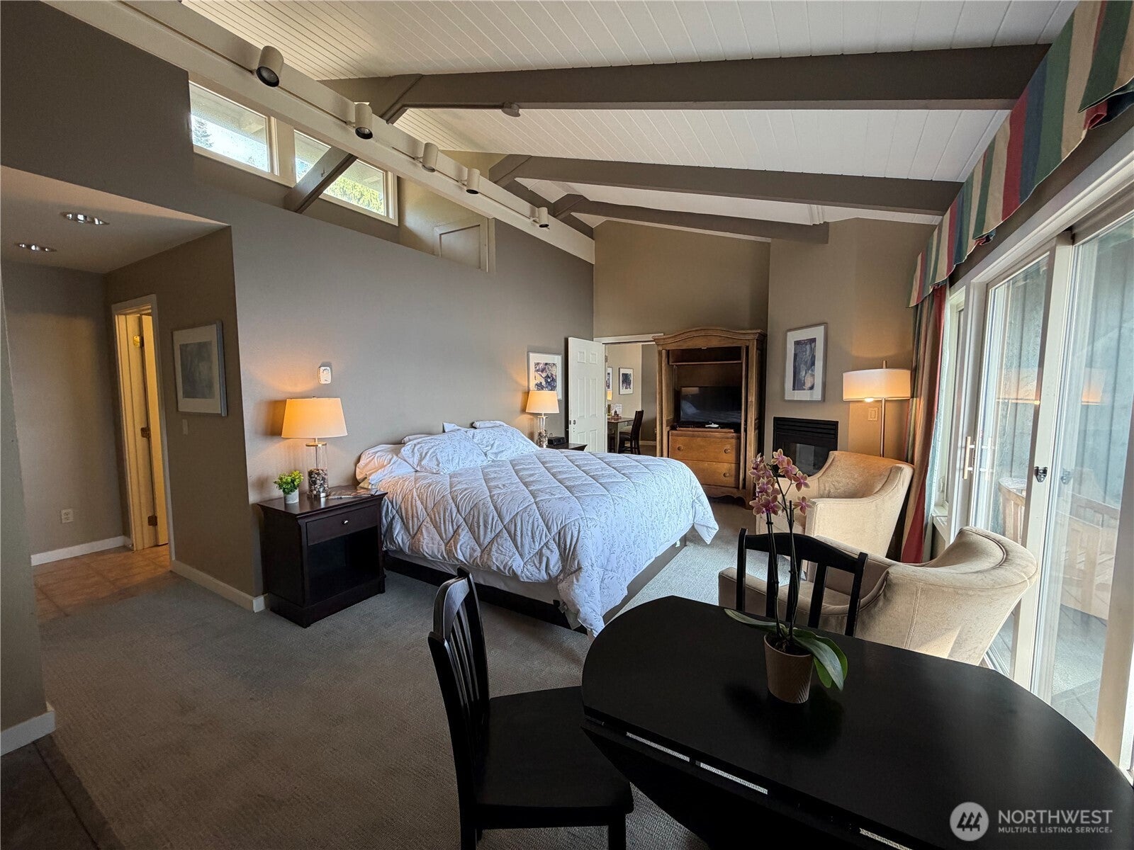 2087 Rosario Road 1610